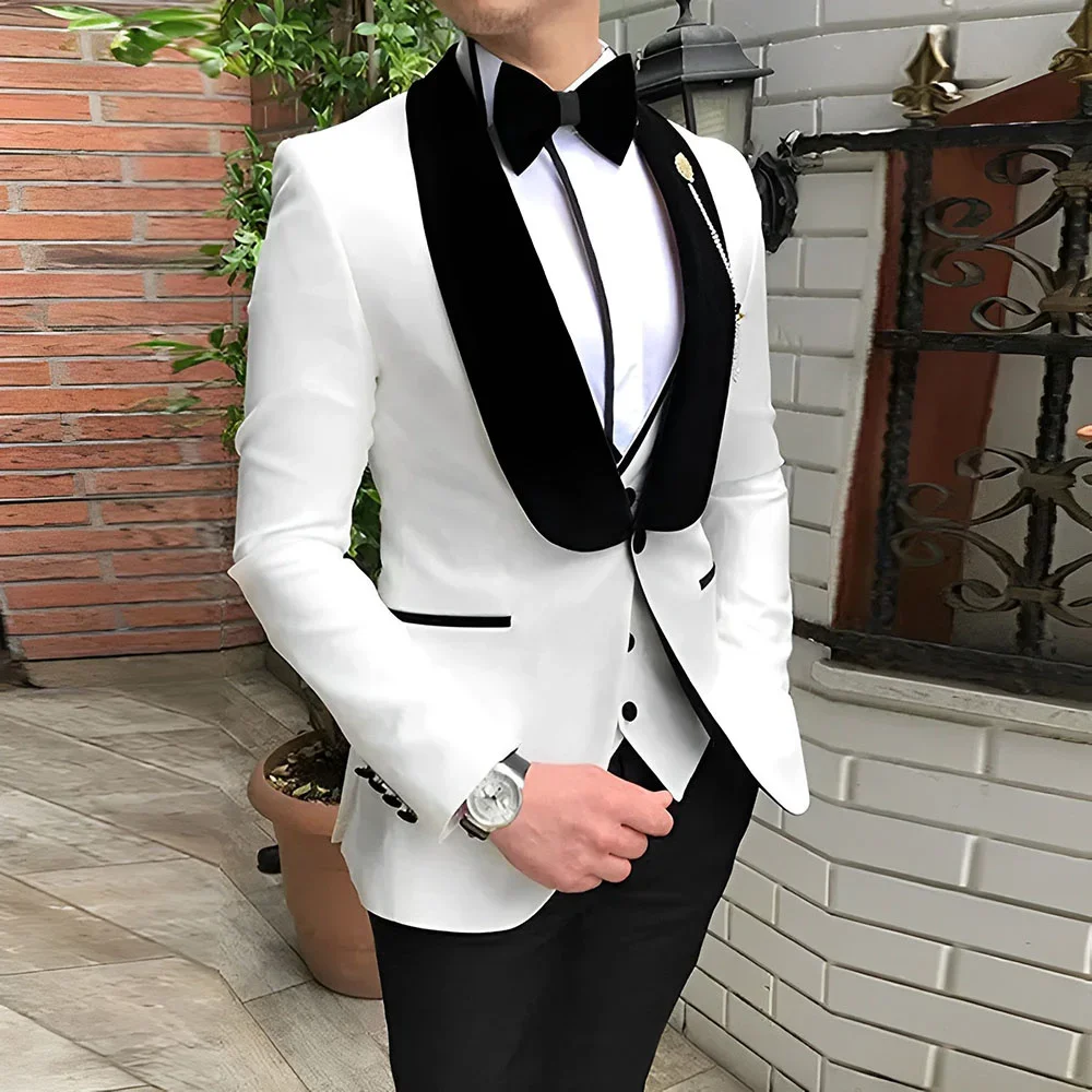 Traje blanco elegante para hombre, traje de 3 piezas, esmoquin de boda, chaqueta de cuello de terciopelo, pantalones, chaleco, pajarita, Blazer