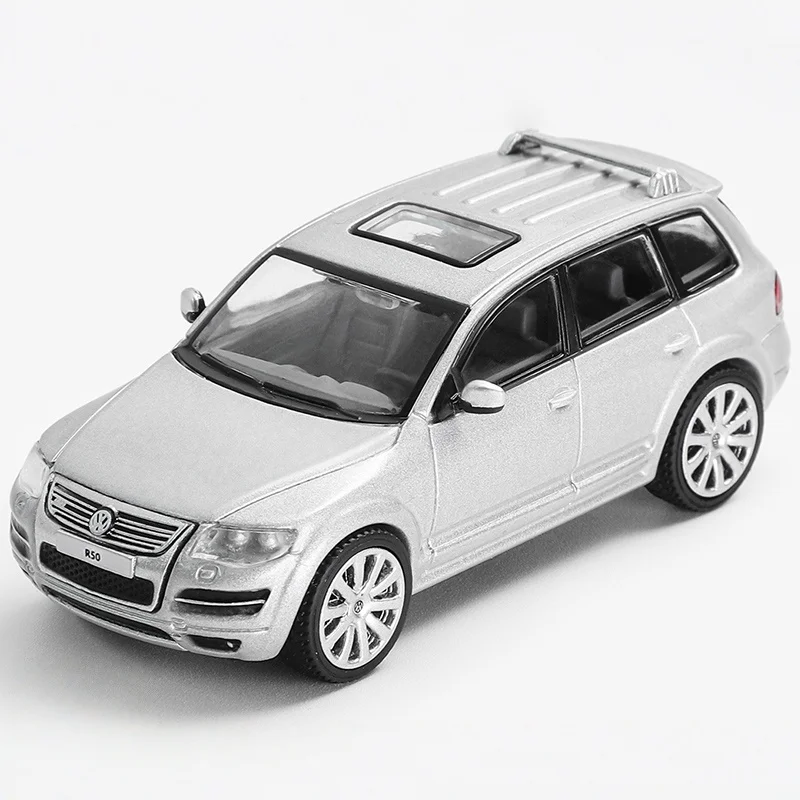 GCD Diecast 1/64 Skala Volkswagen Model Samochodu z Odlewu Stopu Volkswagen Touareg R50 Pojazd Terenowy Kolekcjonerski Samochód do Zabawy