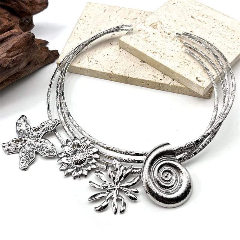 

Y2k Vintage Flower Spiral Conch Pendant Necklace For Women Girls Stainless Steel Silver Color Elegant Choker Chain Jewelry Gift