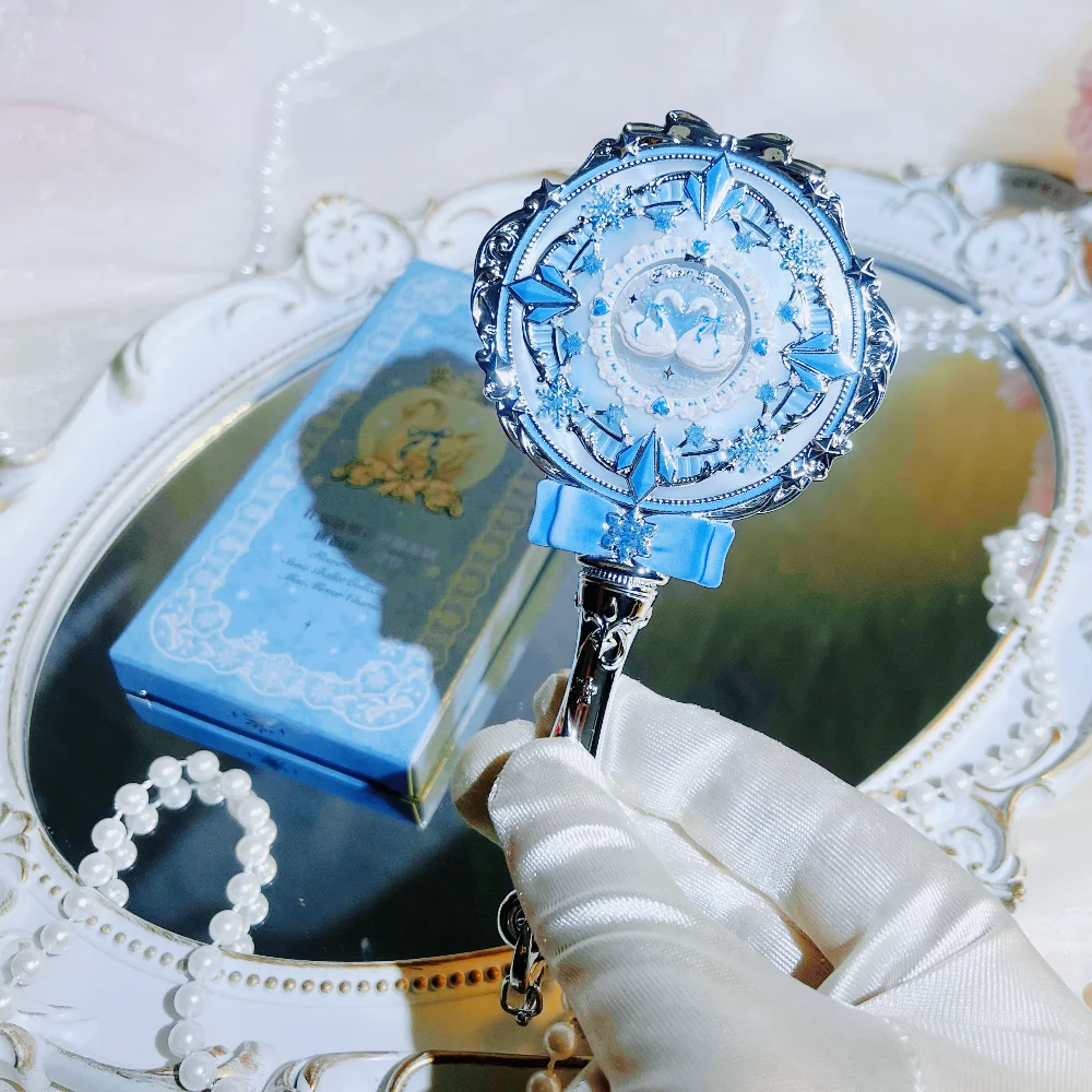 Flower Knows Snowflake Ballet Makeup Kit Pendant Highlight Pendant Mini Mirror Makeup Tool