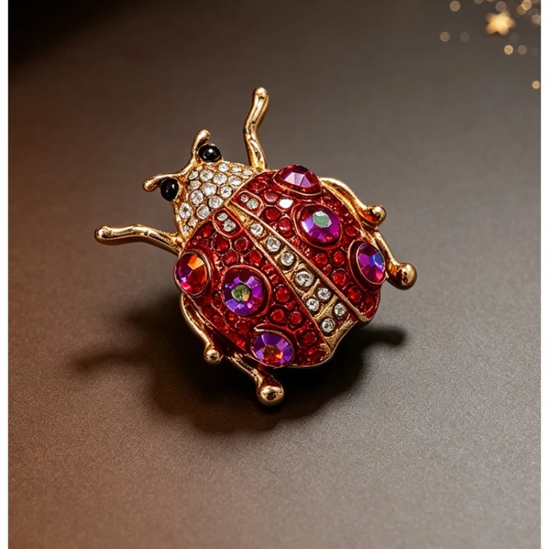 Exquisite Sparkling Red Shell Ladybug Brooches Fashion Commute Party Insect Metal Badges Gift Pins DIY Clothing Bags Hat T-shirt