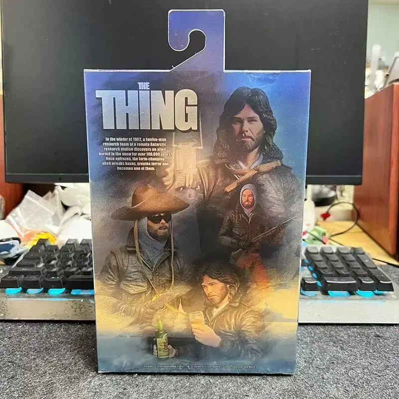 

NECA Horror Movie Series Monster McCready Flamethrower Deluxe Version 7-inch Hands-on Model