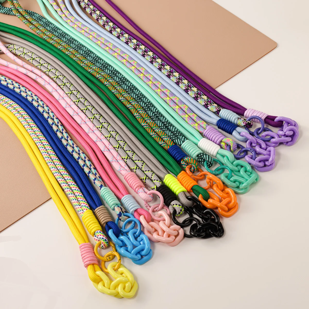 

Colorful Phone Strap Shoulder Universal Long Lanyard Neck Band Metal Buckle Plastic Key Chain Rope For Cards Anti-lost Crossbody