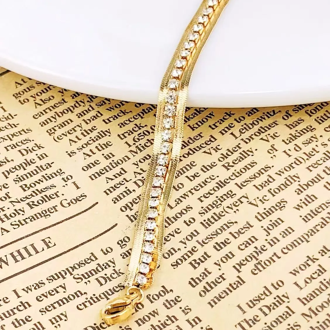 

Cross border titanium steel non fading bracelet, women's snake bone chain, double-layer claw drill