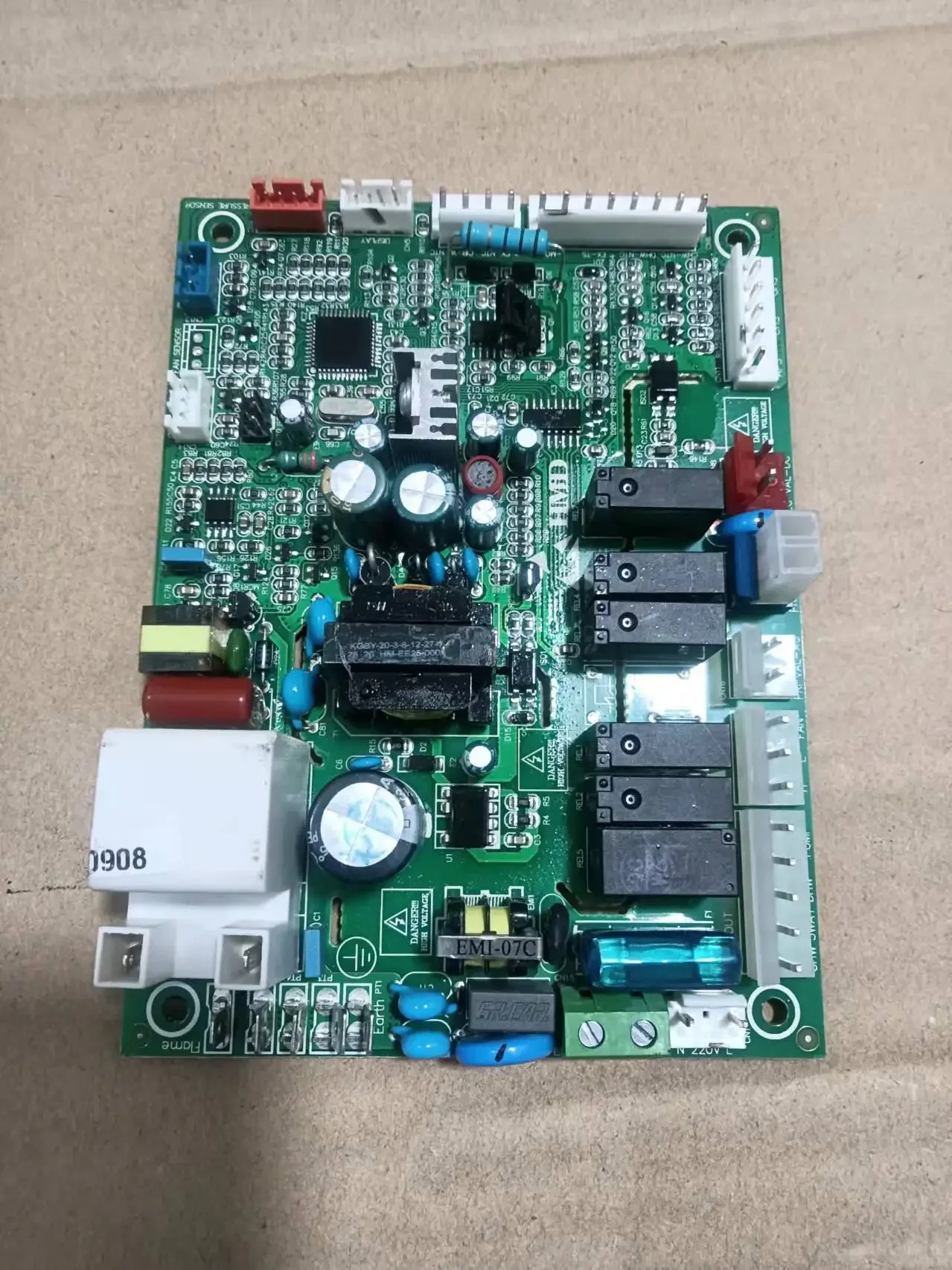 Suitable for Hemisphere Wittman Innoji Huibang Youma Wall Mounted Furnace Main Board Controller Computer Board HMJD-C012D-LK