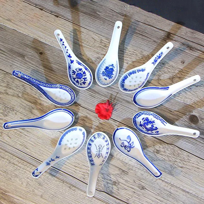 10pcs Ceramic Dinner Spoon Vintage Blue and White Porcelain Soup Spoon Vintage Chinese Tableware Accessories Dragon Small Spoons