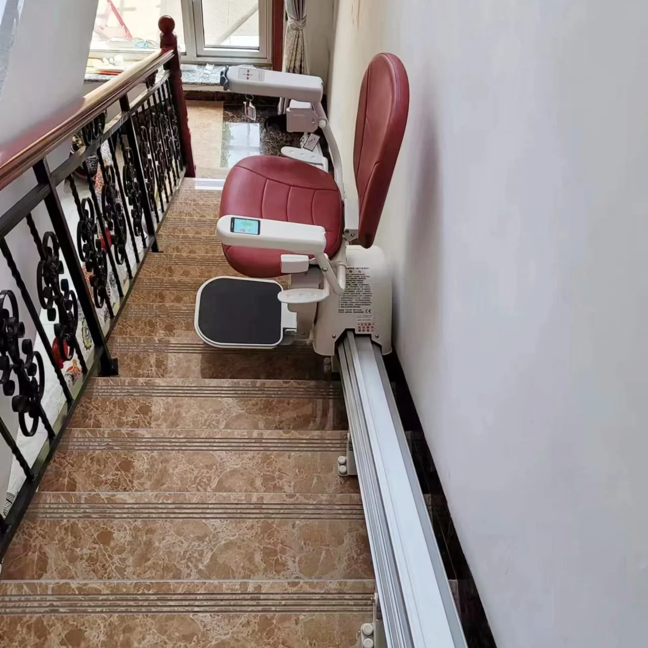Electric Elderly Patient Lift Transfer Chair Stairs Chairlift Mobile Stair Lift 120-160kg Capacity CE Certified For Indoor Use