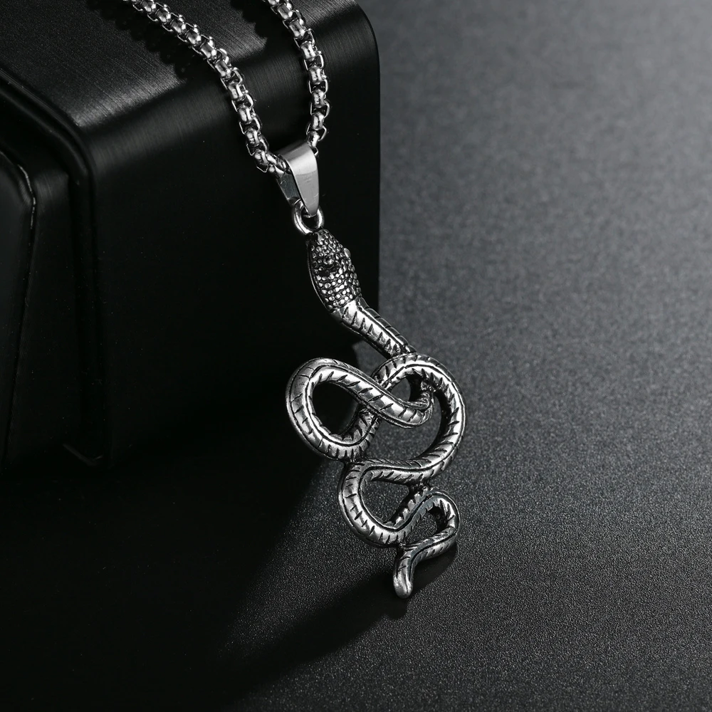 Classic Saxophone Men Necklace Stainless Steel Chain Pendant Necklace For Men Jewelry Gift Belgium Musical Instruments