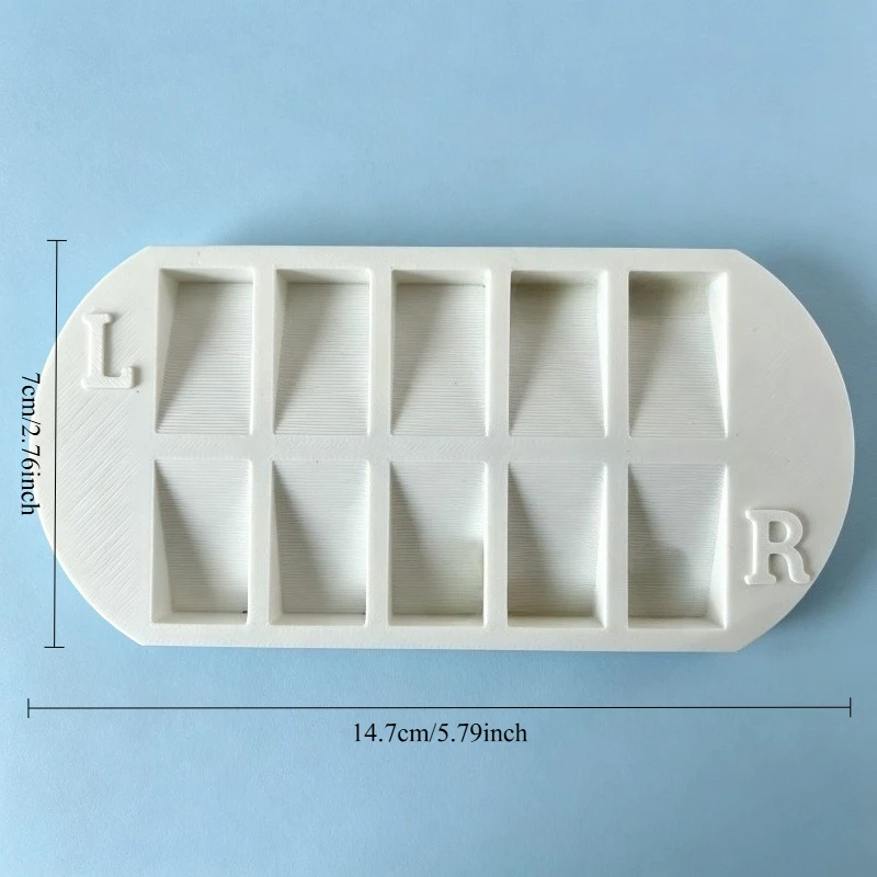 Press On Nail Sorting Tray & Desktop Storage Box, Multi-Grid Organizer for Nail Art Supplies & Tip Size Matching