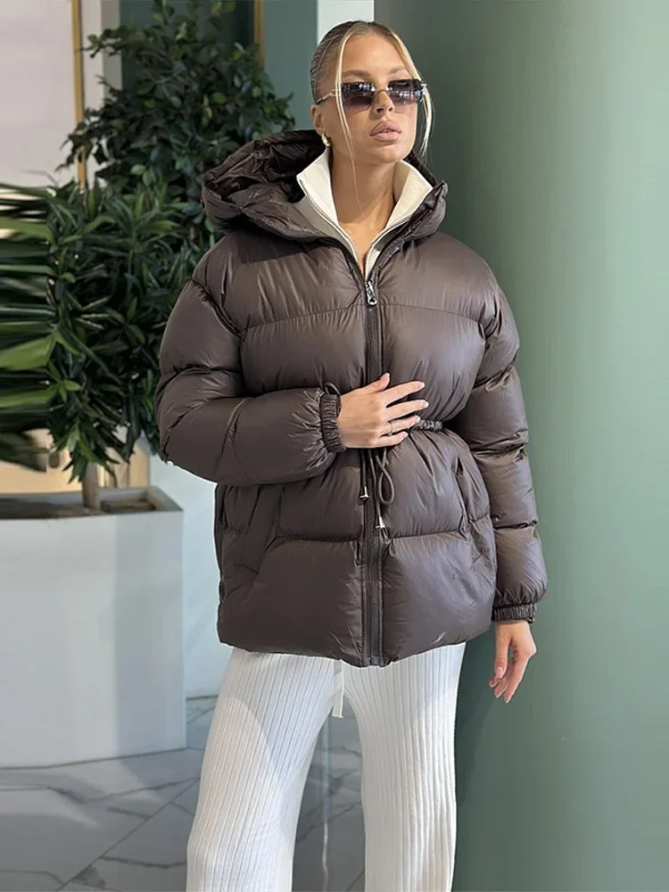 Gepolsterte Jacken mit Kapuze, Stehkragen und Taillenbetonung für Damen, lässige Langarmjacken mit Reißverschluss, einfarbige, schlanke Mäntel, neue Winteroberbekleidung für Damen. – Detail 5