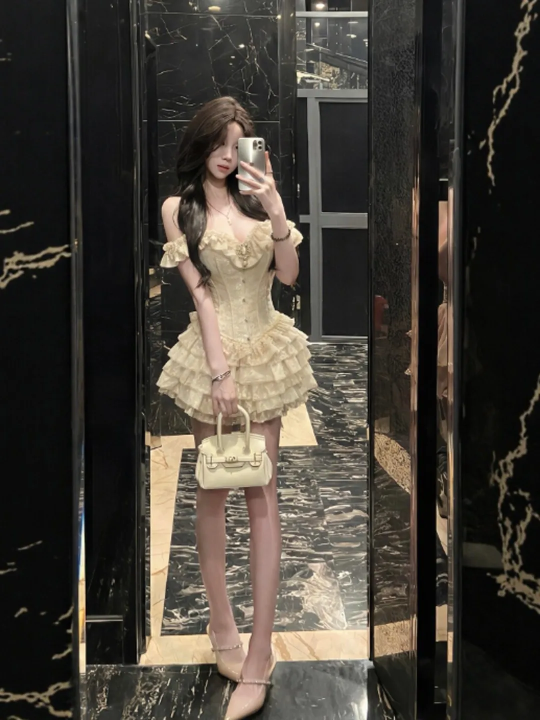 

Korean Style Puffy Short Skirt One Shoulder Top Two Piece Set Whole Ootd Summer 2026 Comfortable Warm Regular Fit Cotton Blend