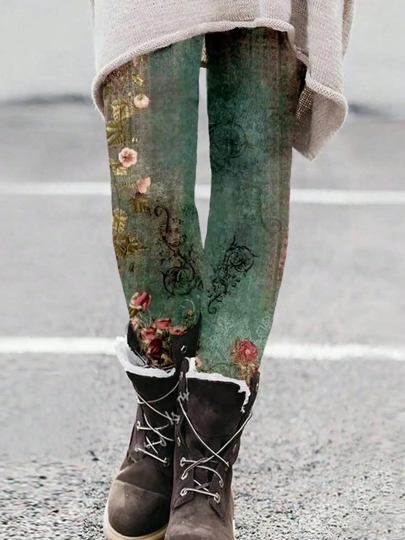 Women's Western-style printed leggings, ethnic-style casual tight-fitting leggings for women.
