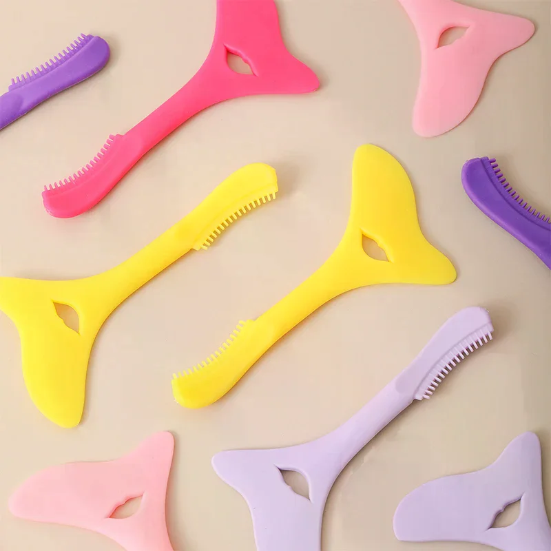 Multi-Functional Eyeliner Stencil Wing Tips Eyeliner Aid Drawing Lipstick Wearing Aid Reusable Makeup Tools Auxiliary Artifact