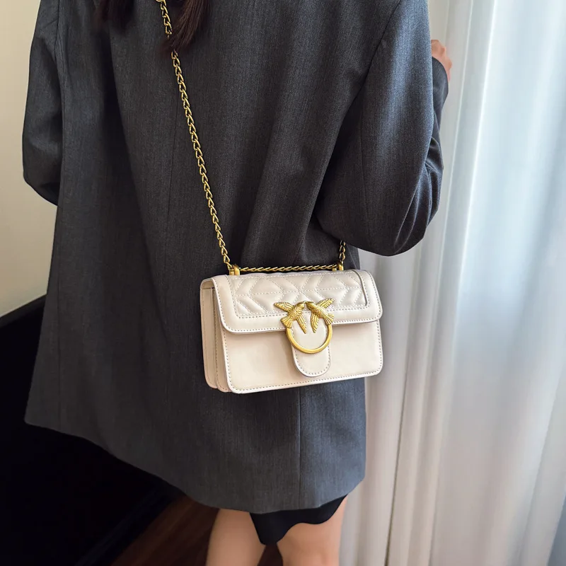 

Womens Shoulder Crossbody Bag Fashion Chain Strap Small Square Purse Daily Commute Luxury Versatile Bag for Work and Weekend Use