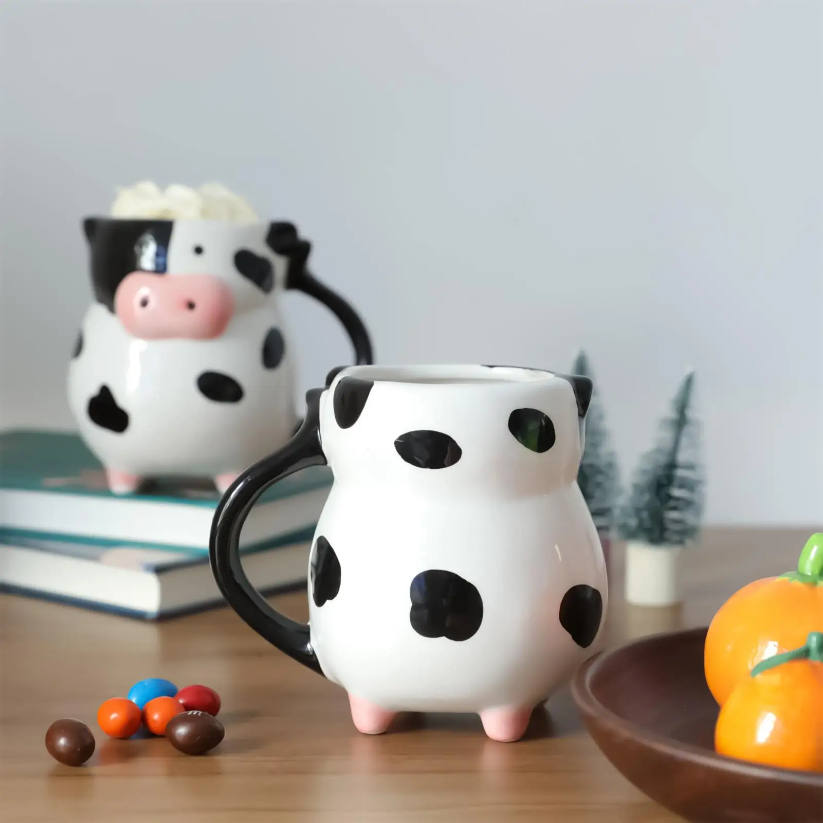 Cute Fun Coffee Mug Cartoon Cow Ceramic Mug Coffee Cup Creative Milk Mugs Breakfast Cup Water Cup Juice Milk Tea Cup Bottle