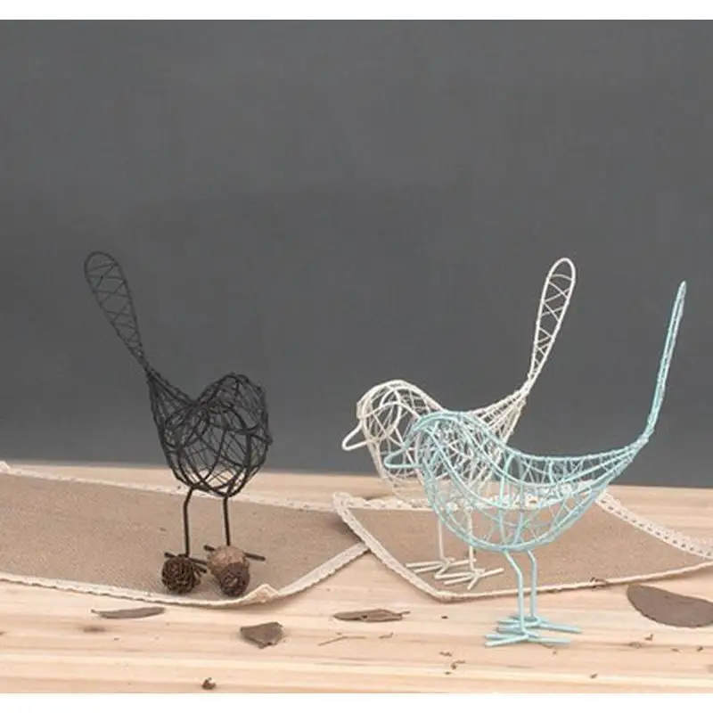 Minimalist Iron Hollowed Out Bird Creative Foyer Living Room Decoration Home Wine Cabinet Decor Metal Bird Desktop Decor Gift