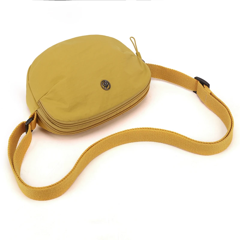 2026 Damen Leichte Nylon-Umhängetasche Lässige Sport-Schultertasche Handtasche mit Mehreren Fächern Reisetasche mit Handytasche – Detail 4