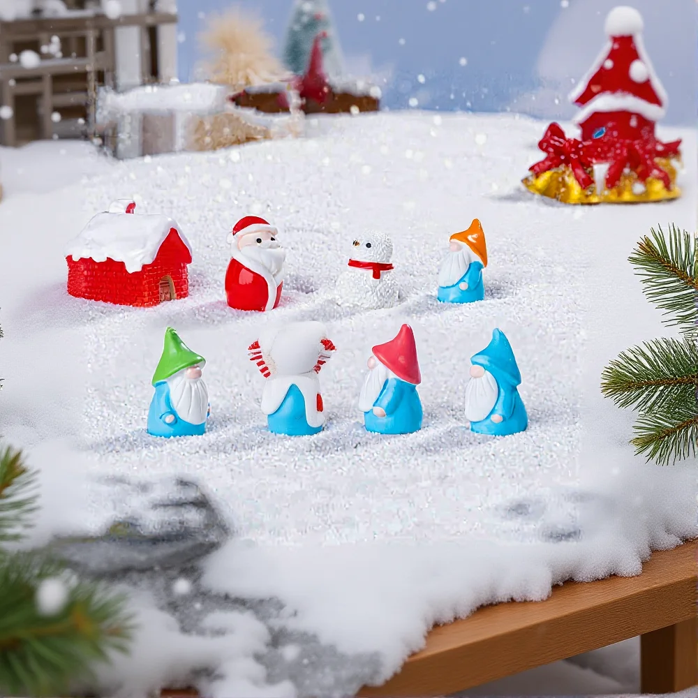 Diy Decoration Accessories Resin Mini Ornaments Micro Landscape Decoration Vivid Christmas Ornaments For Bookshelf Windowsill