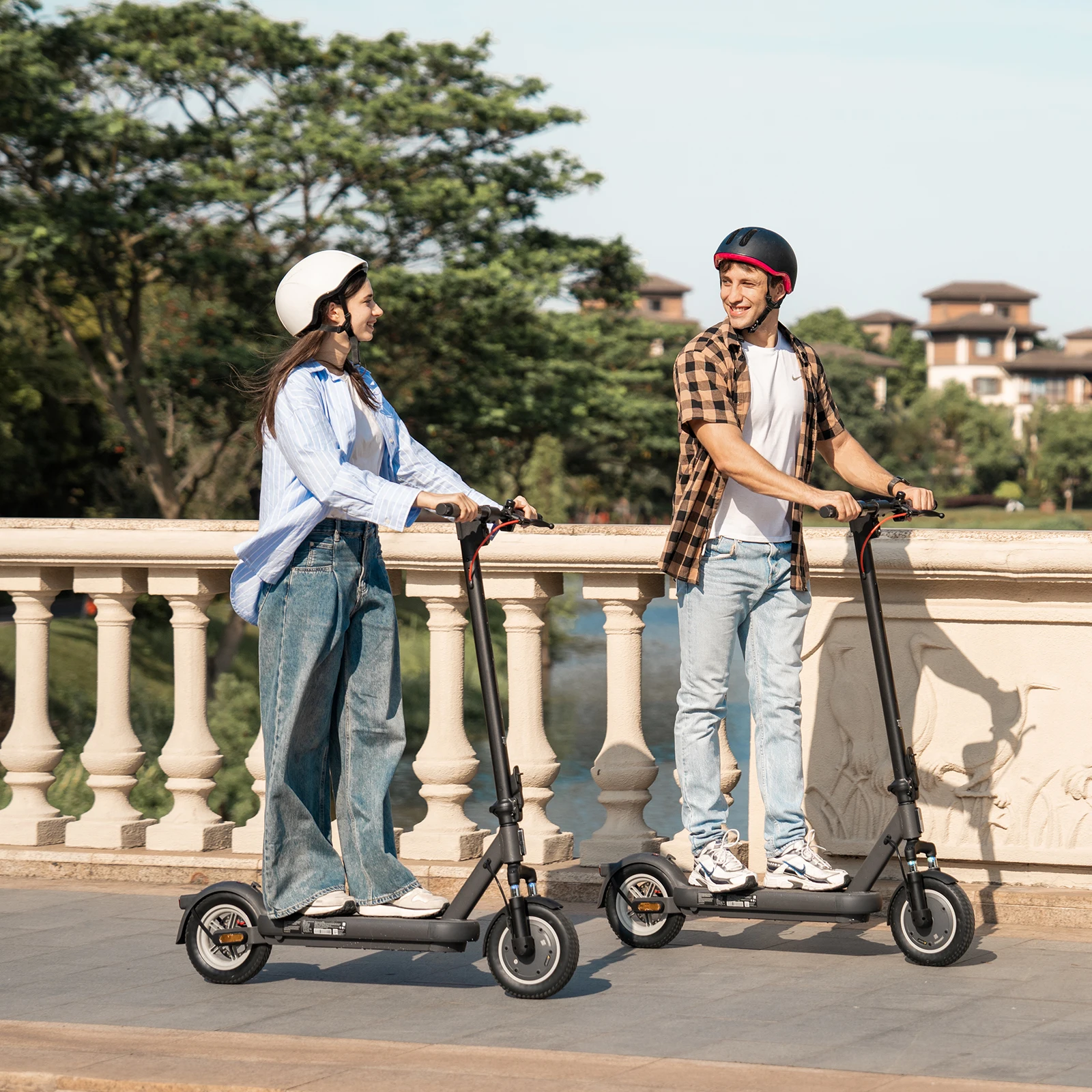 سكوتر كهربائي بعجلة 5TH، إطارات صلبة مقاس 10 بوصات، محرك ذروة 800 وات، 40-45 كيلومتر، تعليق مزدوج، إشارات الانعطاف والضوء المحيط، 48 فولت 7.5 أمبير في الساعة #5