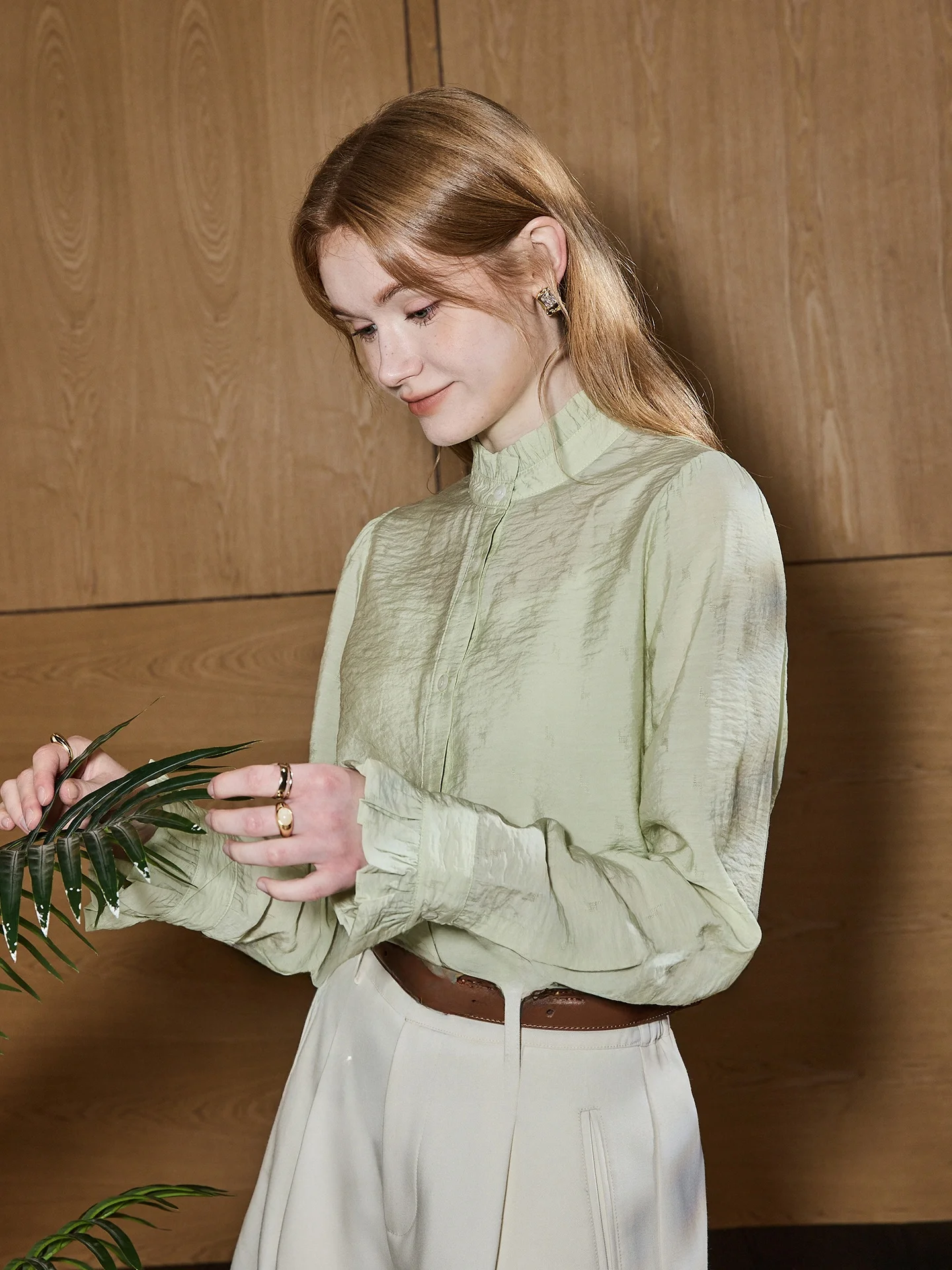 

KUHNMARVIN Women's Artistic Casual irt Stand Collar Long Sve Korean Sle Spring 2026 Breathable Comfortable Faion