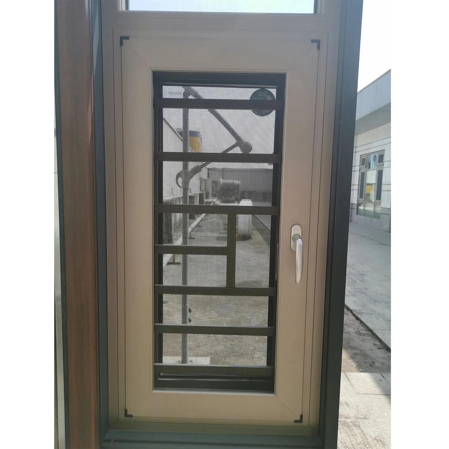 Fuson Modern Thermal Break Home Doors System Casement Windows With Mosquito Net Double Glass Gray Aluminium Window