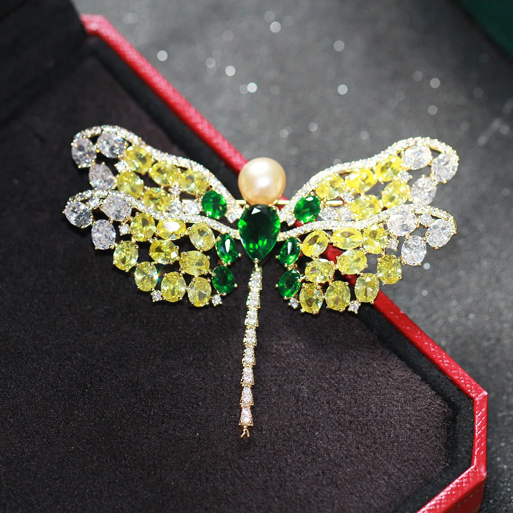 

Light Luxury Micro Inlaid Zircon Exaggerated Design Dragonfly Brooch Retro Elegant Natural Freshwater Pearl Insect Female Broche