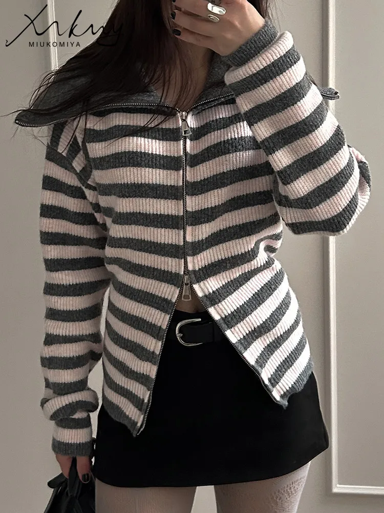 

MiuKoMiYa Zipper Cardigan Women Cropped Brown Sweaters Winter Warm Knitted Jackets Autumn Short Striped Cardigans For Women
