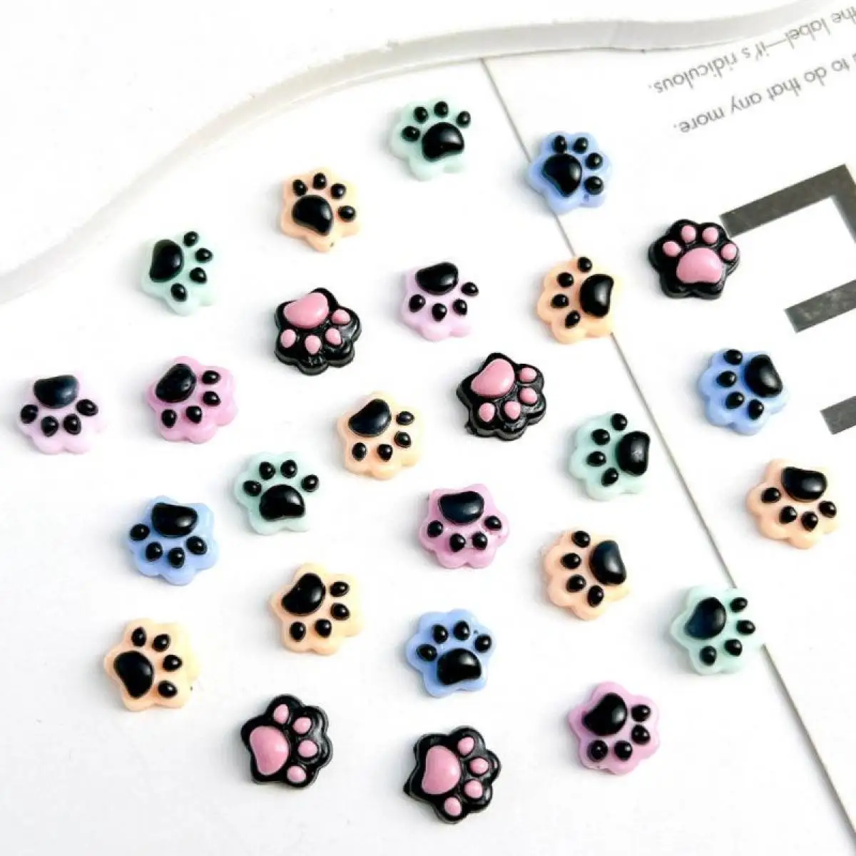 Resina 3D Simpatico cartone animato Artiglio di gatto Pendenti e ciondoli per nail art Dolce luce notturna Artiglio di gatto Decorazioni per nail art Colla crema Accessori artigianali fai da te