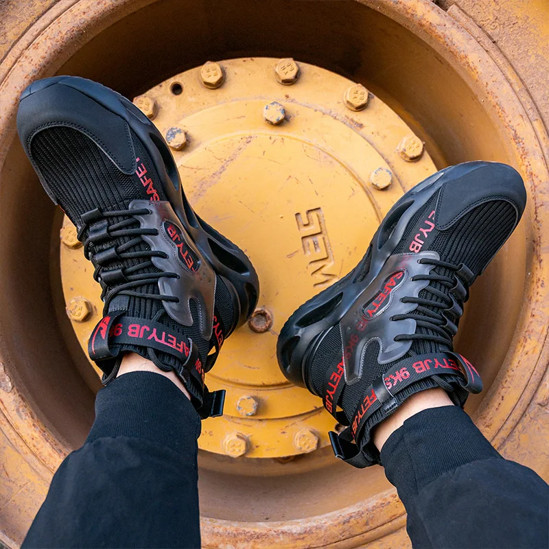 Comfortable and Elastic Safety Shoes Men For Work Sneakers Men Steel Toe Work Shoes Security Protective Lightweight Boots