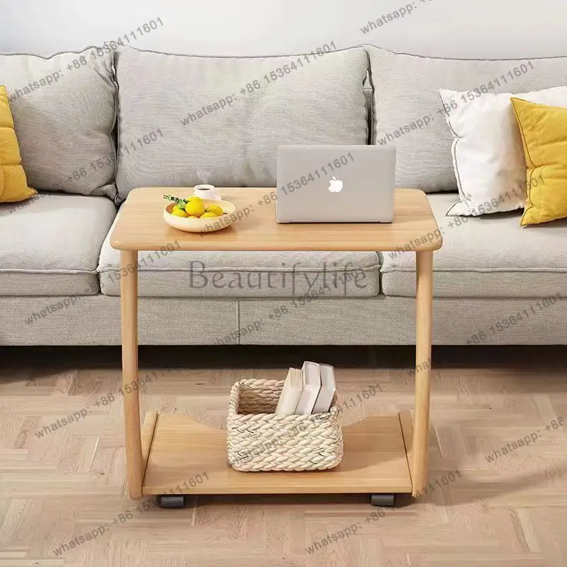 A few small tables next to the solid wood sofa can be moved to a small wooden square table