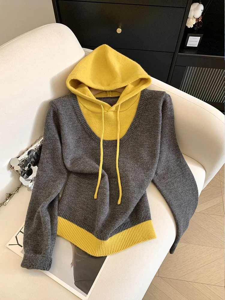 

Lazy style sophisticated fake two piece contrasting color hooded sweaters women's autumn and winter 2025 versatile knit top