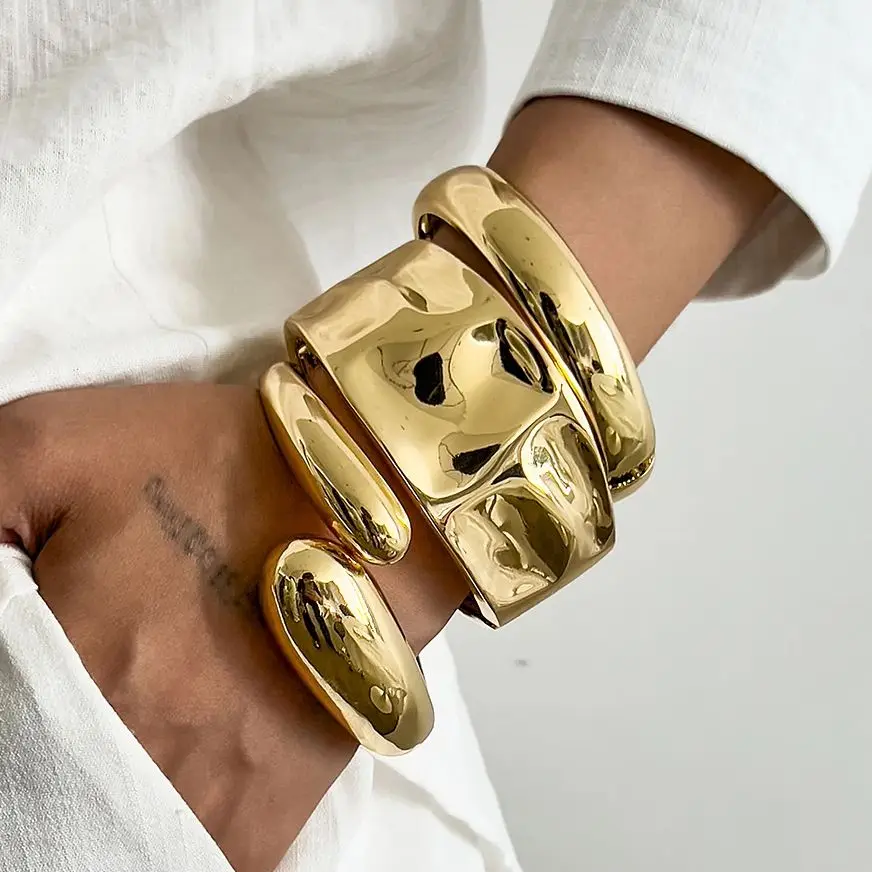 

SHIXIN Glossy Geometry Waterdrop Metal Wide Spring Bangle for Women Punk Irregular Chunky Open Cuff Bracelet 2025 Trendy Jewelry