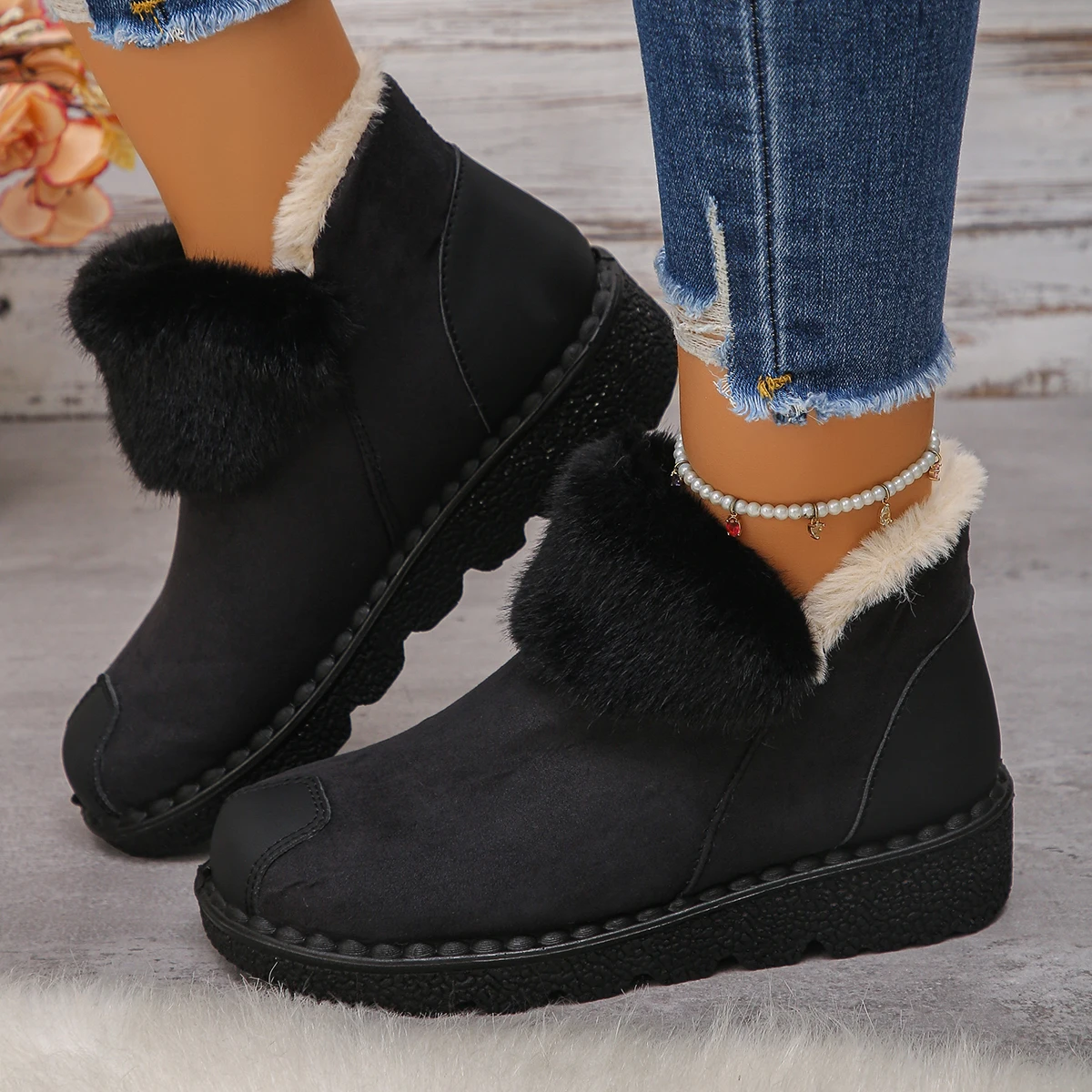 

2025 Women Warm Snow Ankle Boots Flats Comfortable Short Boots New Winter Fashion Fur Plush Suede Shoes Women Zapatos De Mujer