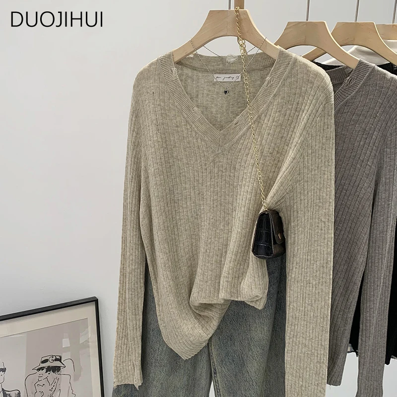 DUOJIHUI Classic V-neck Chic Striped Knitted Women Pullovers Autumn New Solid Color Long Sleeve Fashion Simple Female Pullovers