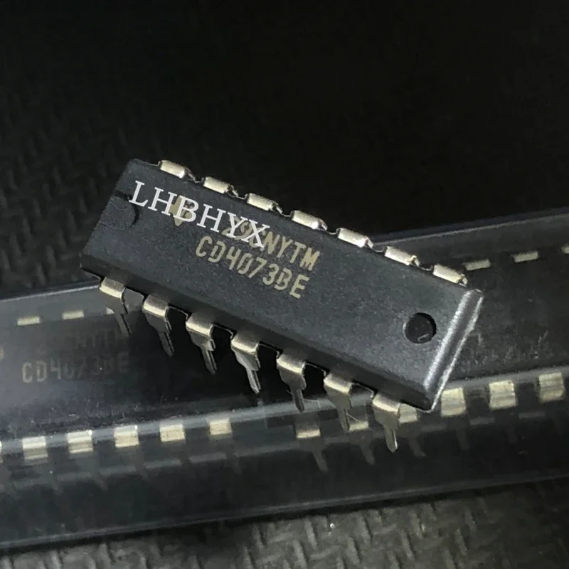 CD4073BE CD4073 CMOS Triple 3-Input AND Gate DIP-14 New Original 5PCS