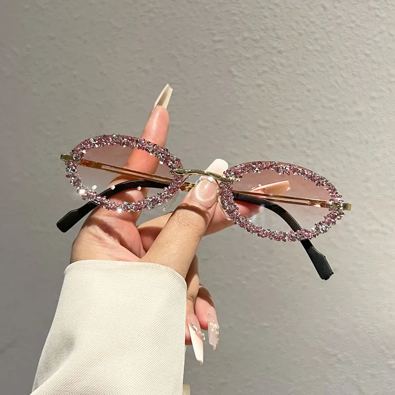 KAMMPT Oval Sunglasses with Rhinestones 2026 New Fashion Vintage Gradient Casual Shades Women Trendy Brand Design Sun Glasses