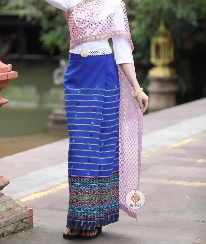 Thailand Outfit for Women Traditional Clothing Tops Blouse Long Skirt Ethnic Style Southeast Asian Clothes Thai Dai Dress