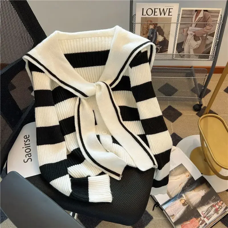 Preppy Style Black And White Stripe Sweater Women's Knitted Long Sleeve Vintage Top 2024 Autumn New Arrival Korean Version