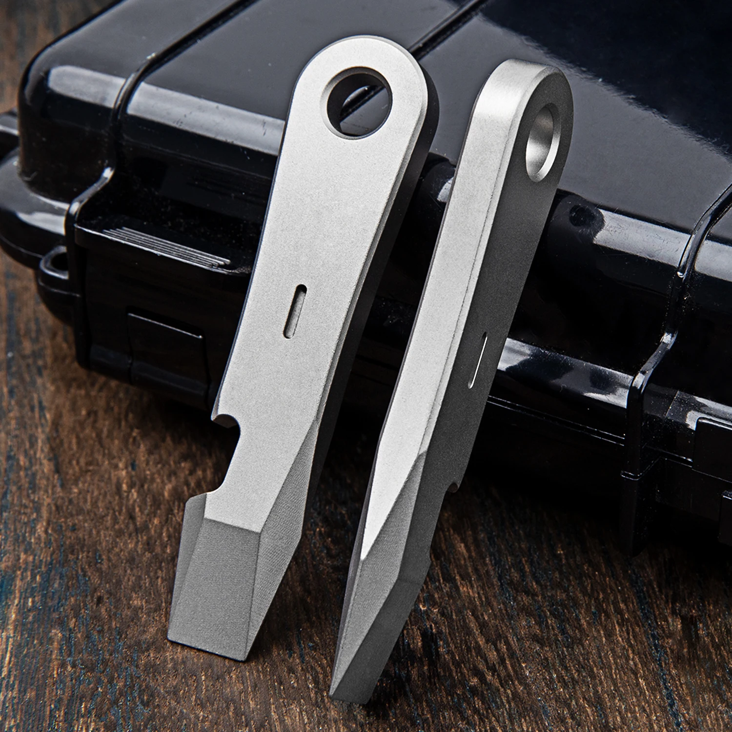 Multi-function Titanium Alloy Crowbar Wrench Screwdriver Outdoor Camping Riding EDC Hand Tools Nail Puller Bottle Opener