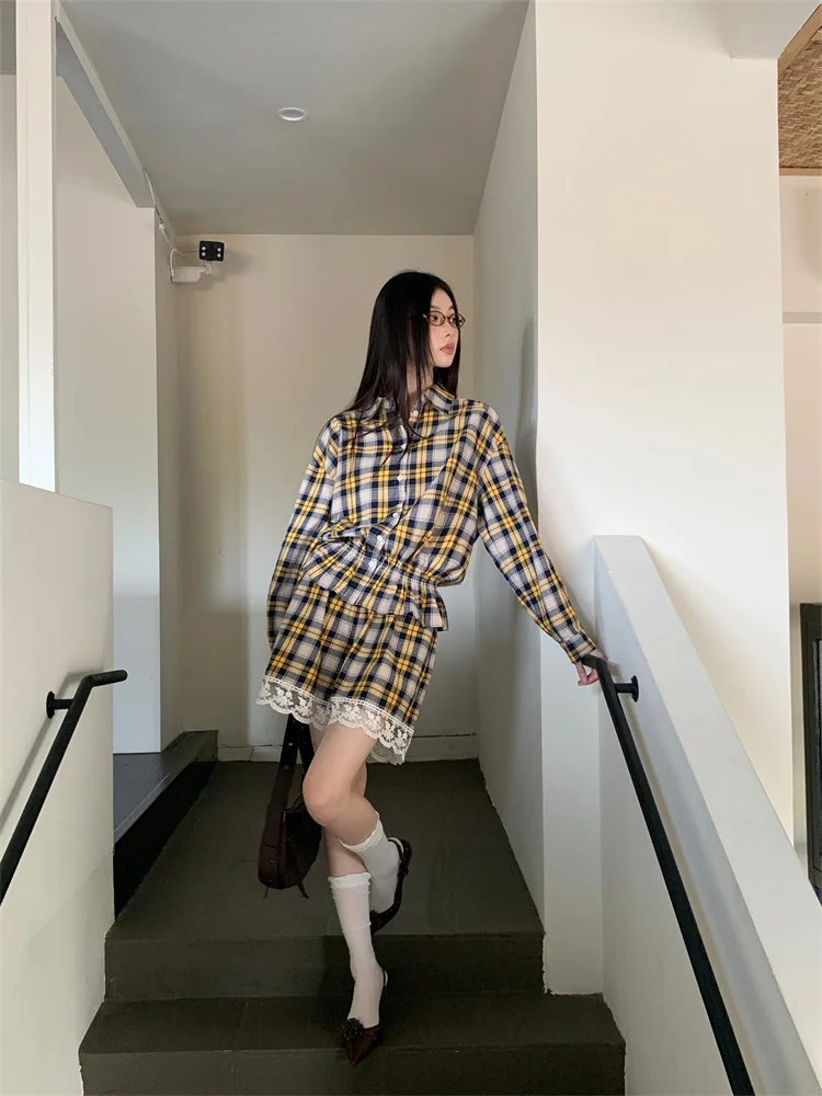 CHEERART Jesień 2025 Żółta Koszula w Kratę z Długim Rękawem Damska Koszula Zapinana na Guziki Bluzka Styl Jirai Kei Ubrania Jesienne