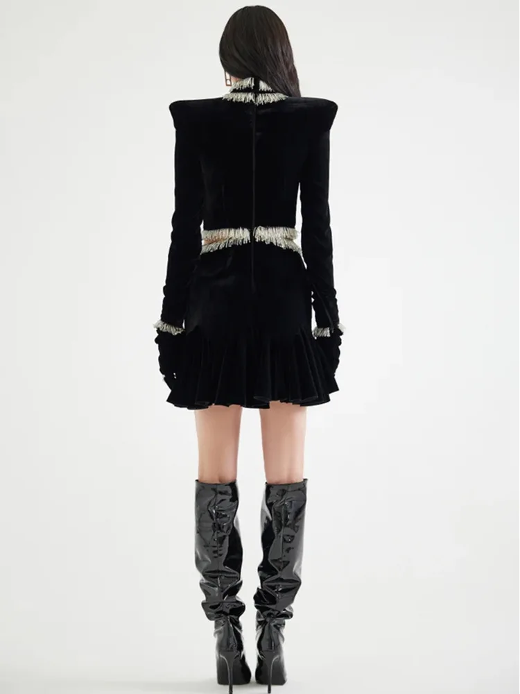 Alta calidad 2025, los más nuevos vestidos de diseñador de moda, vestido calado de terciopelo con cuentas de manga larga para mujer