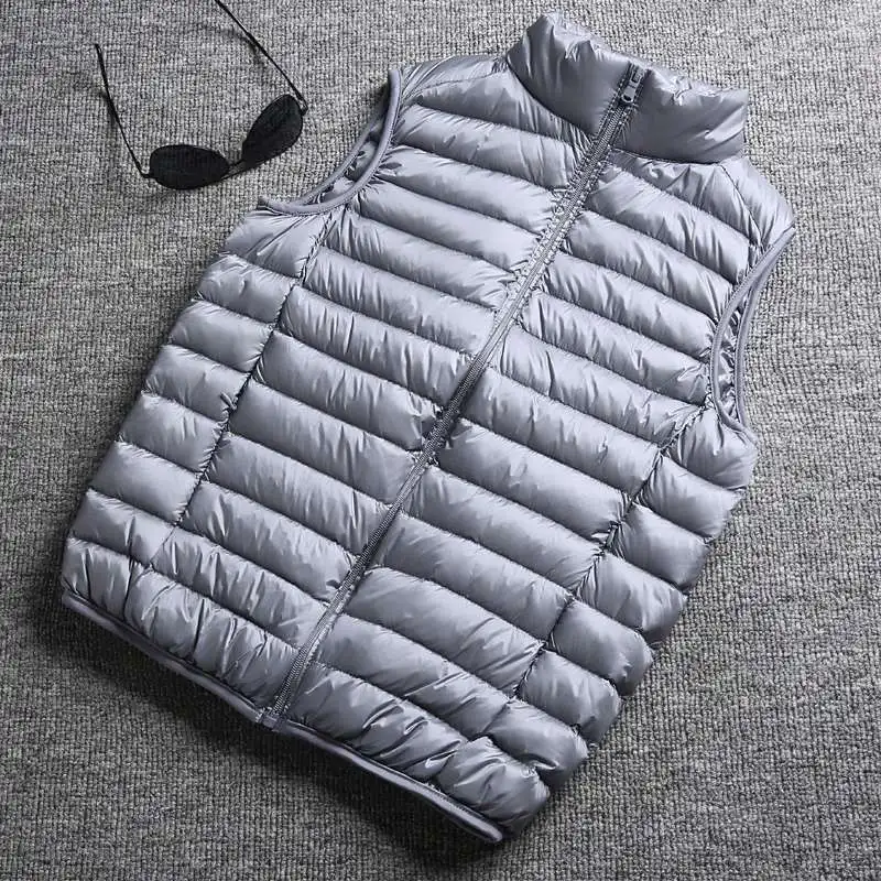 Winter New Men White Duck Down Vest Ultralight Sleeveless Vest Jacket Fashion Stand Collar Men Large Size Loose Vest Male M-4XL