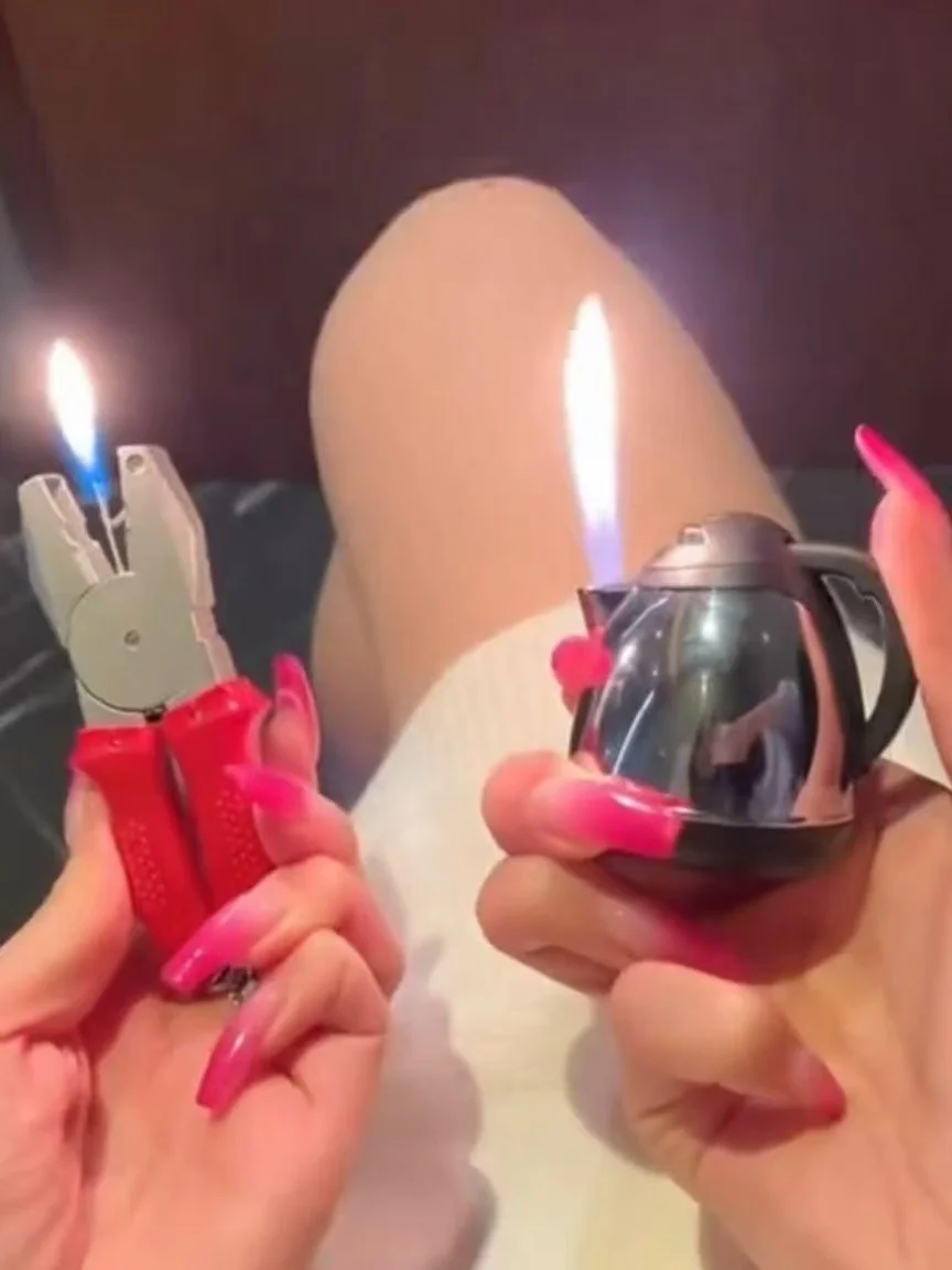 

Portable Creative Lighter Mini Butane Gas Jewelry Igniter Cigarette Accessories Gadgets for Men Lighters Smoking