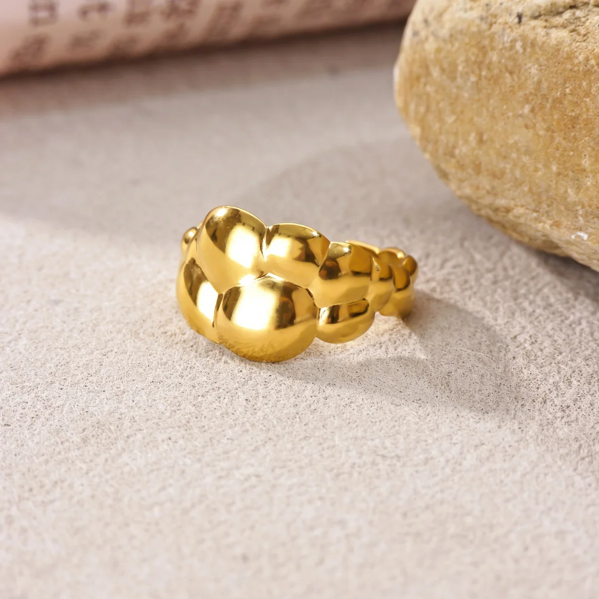 Wunderschöne Ringe mit unterschiedlich breiten Wolkenmuster-Designs, anlaufbeständig, 18K vergoldeter Edelstahl, für Damen, Schmuckgeschenk 2026 – Detail 5