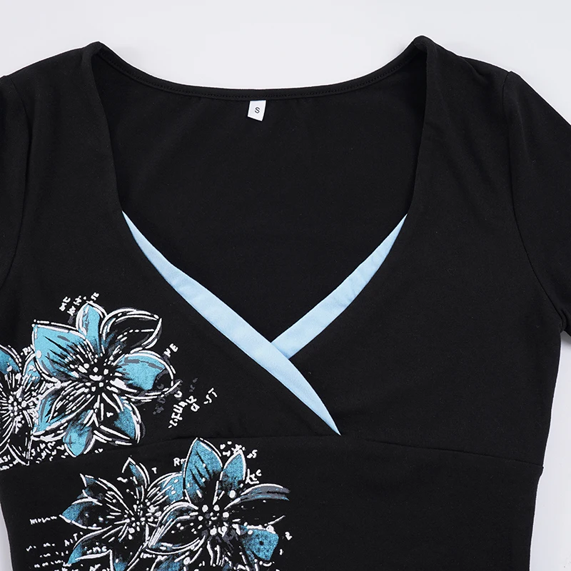 SUCHCUTE Retro-T-Shirt mit Blumendruck und Kontrast für Damen, V-Ausschnitt, kurzärmelig, Sommer-Slim-Tops, Y2k, lässiges Outfit, Streetwear – Detail 6