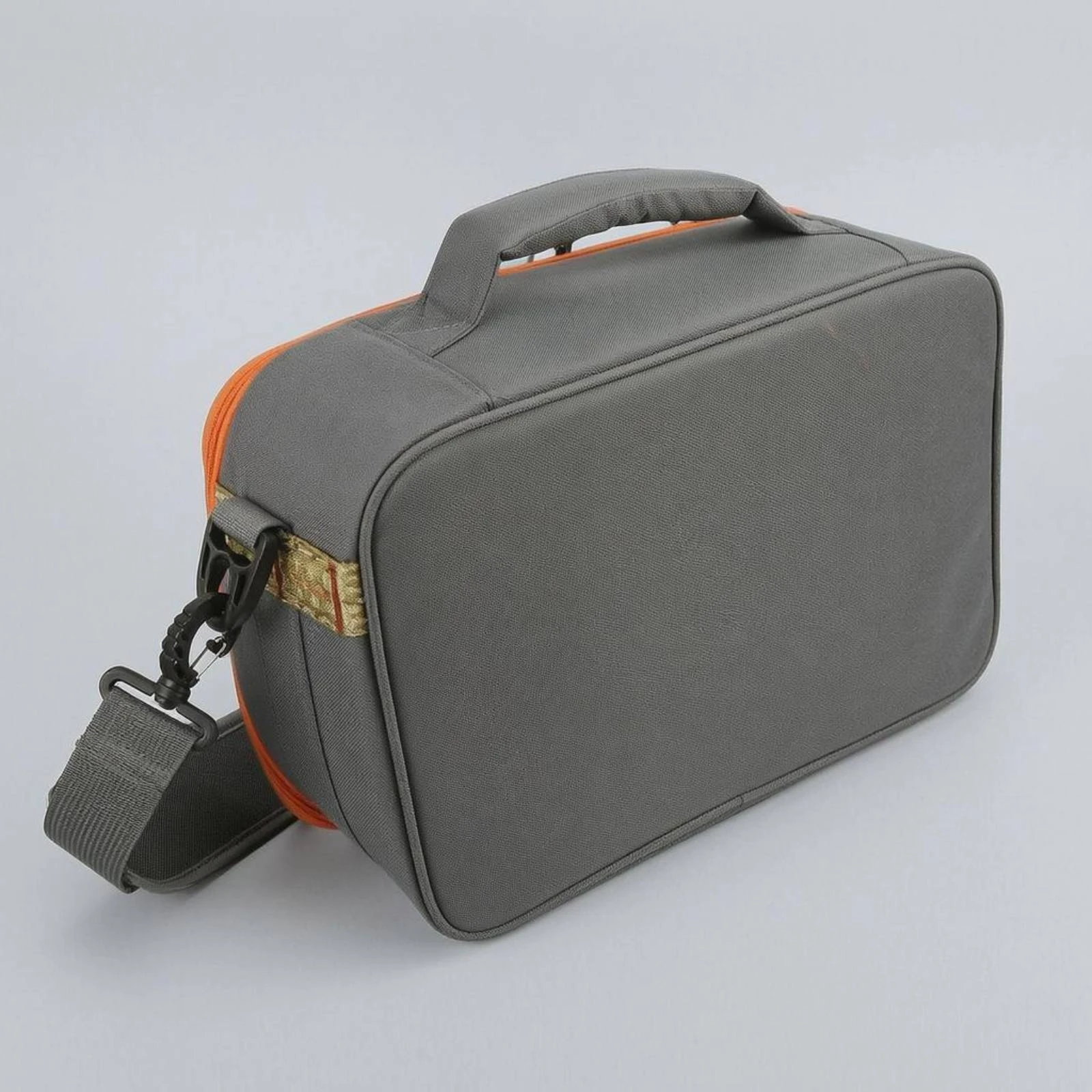 

Fishing Reel Storage Bag Adjustable Shoulder Strap Fishing Reel Bag Zippered Carry Handle for Anglers