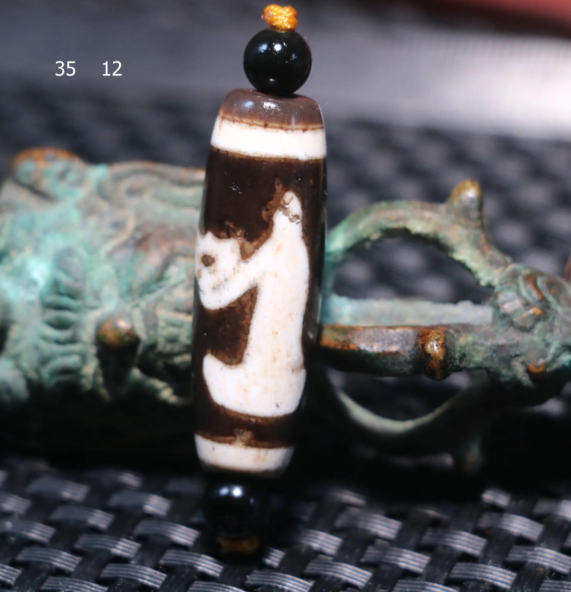 

Magic Energy Tibetan Top Old Agate Mercy Kwan Yin Holding Lotus dZi Bead Size Fit For Making Bracelet For Jewelry Amulet