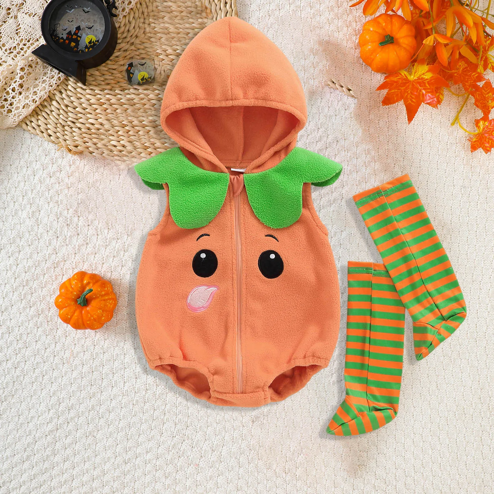 

Winter Baby Clothes Babys Halloween Comfortable And Breathable Bodysuits With Cute Pumpkin Face Pattern And Baby Bear Body Suit