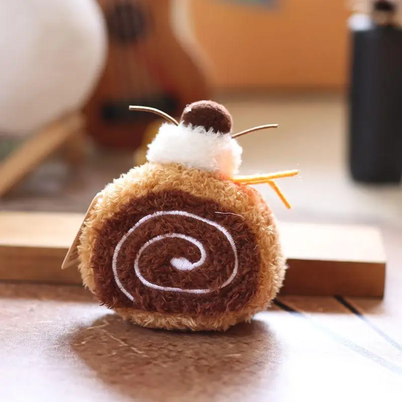 Uroczy i miękki breloczek do kluczy w kształcie ciasta z kreskówki, urocza zawieszka do torby i dekoracja do zawieszenia, doskonały prezent dla dziewczynek