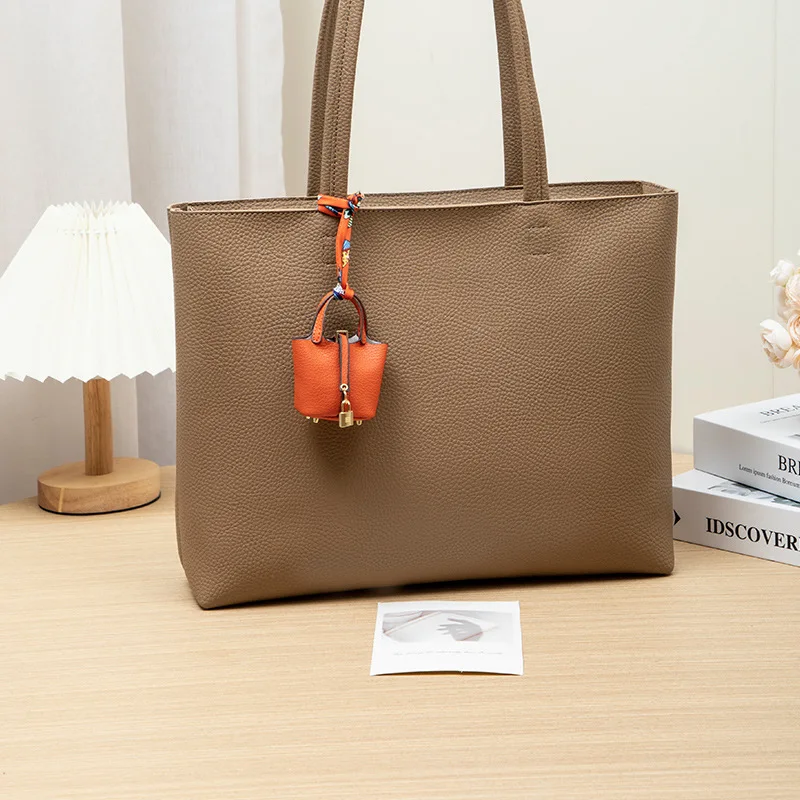 New Mini House Small Bag Leather Handheld Portable Hand Rope Bluetooth Earphone Bag Zero Wallet Multi Functional Small Bag